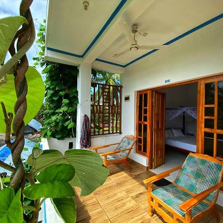 فندق Aqua Blue آروغام المظهر الخارجي الصورة