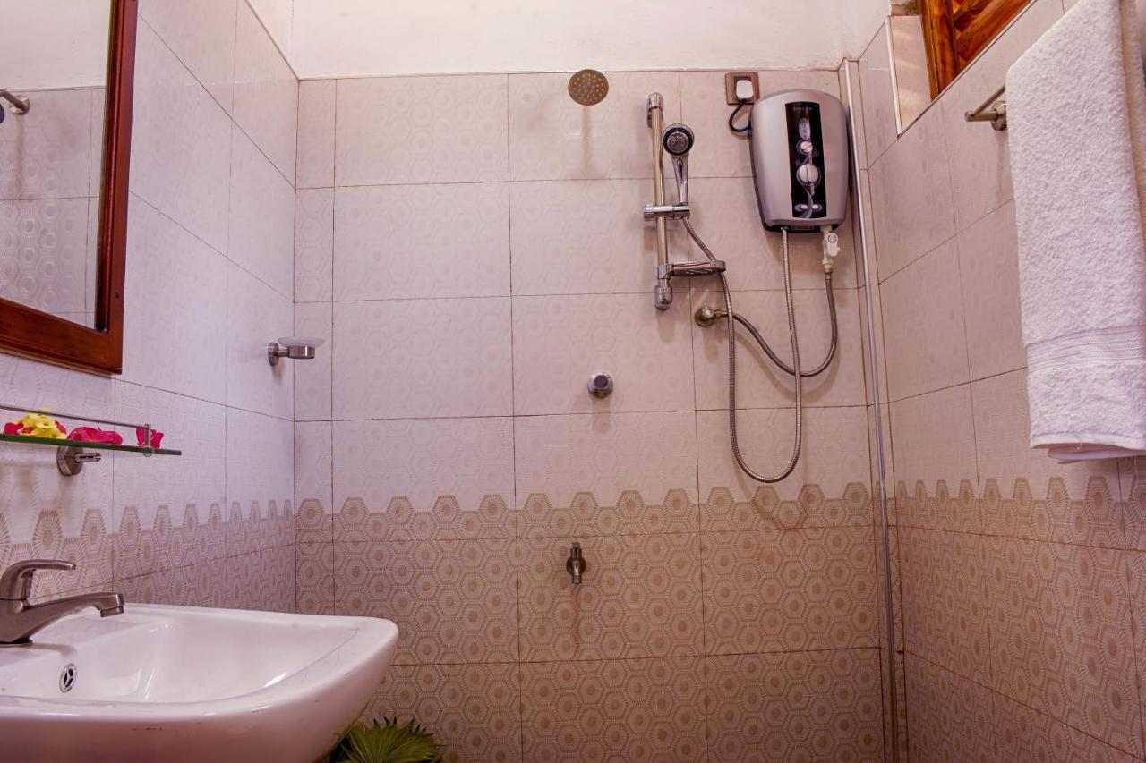 فندق Aqua Blue آروغام المظهر الخارجي الصورة