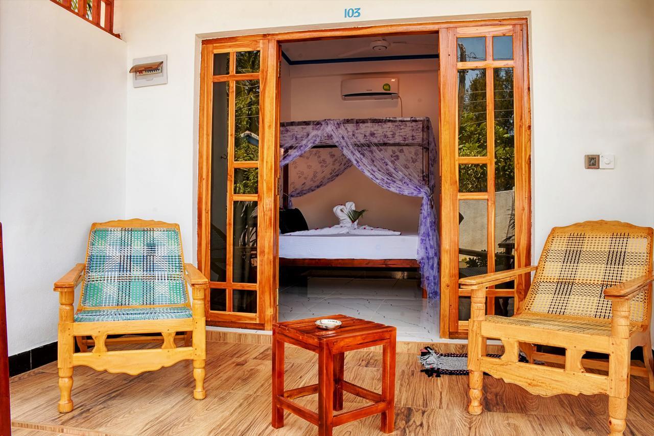 فندق Aqua Blue آروغام المظهر الخارجي الصورة