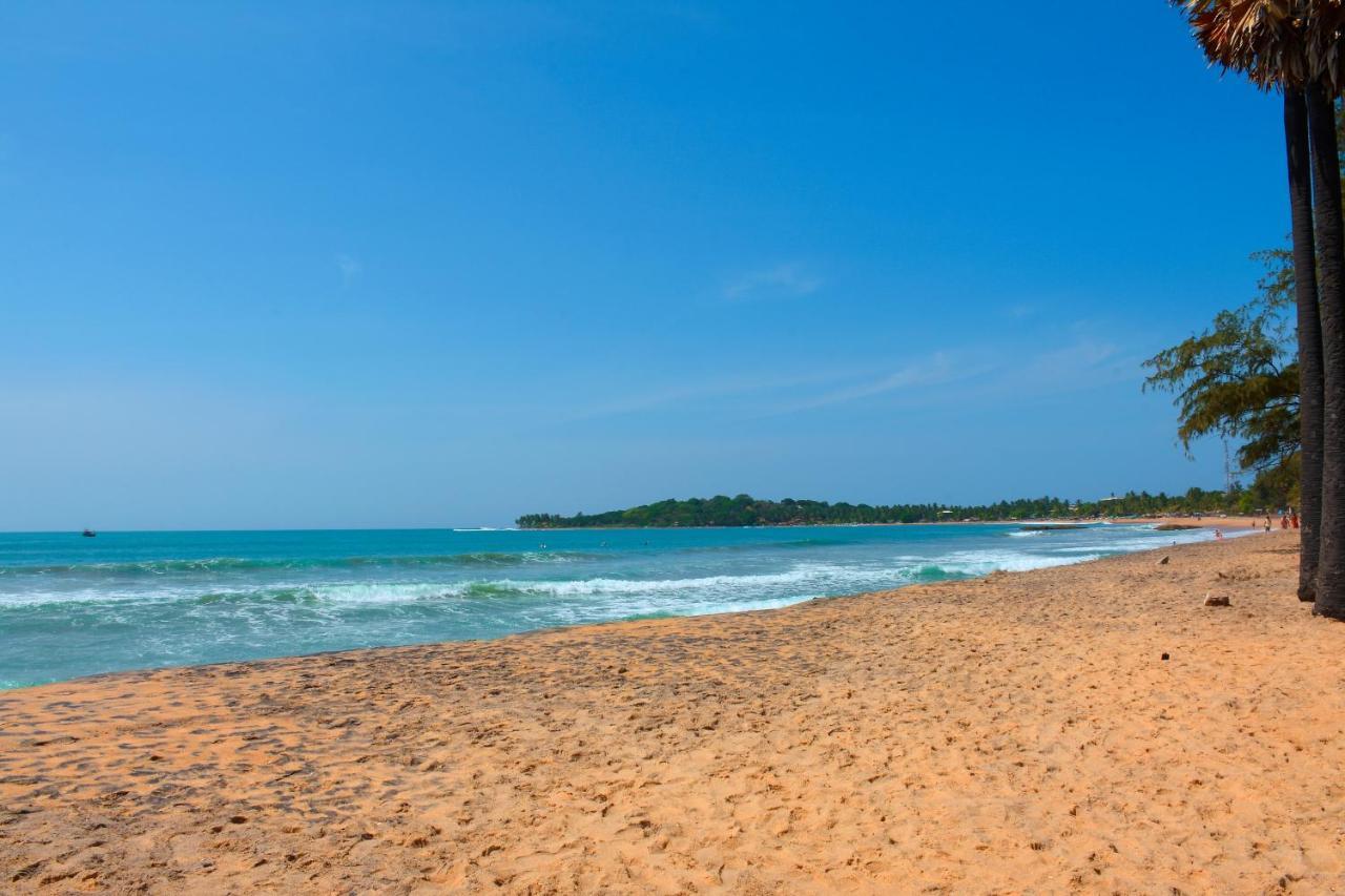 فندق Aqua Blue آروغام المظهر الخارجي الصورة